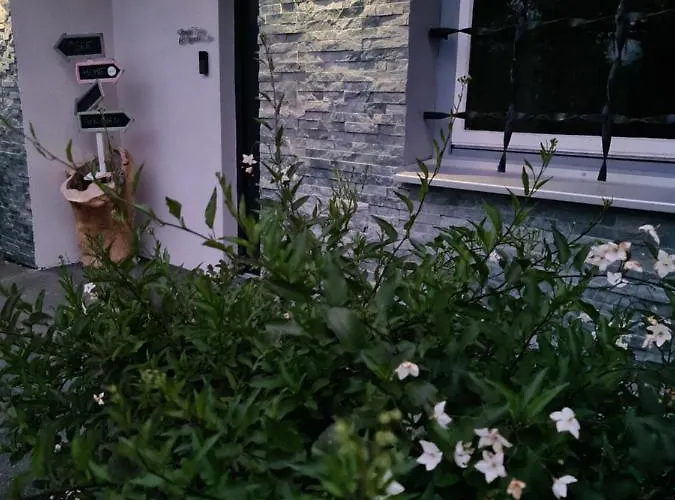 펜션 Bambu @ Ossiachersee 보덴스도르프